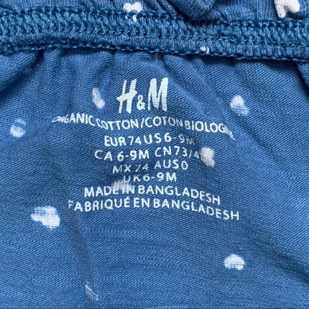 H&M Heart Onesie - Picture 4 of 4